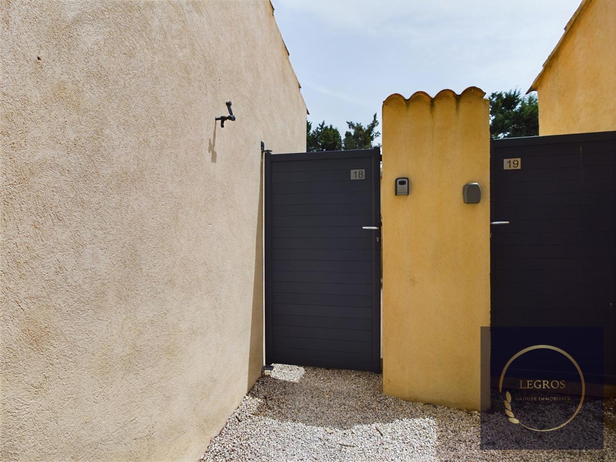Le Bastidon De Stephanie Saint Remy De Provence Exterior photo